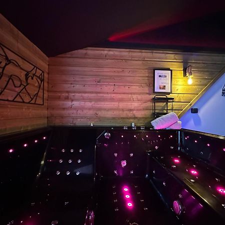 Love Room La Creche Romantique Bogny-sur-Meuse Экстерьер фото